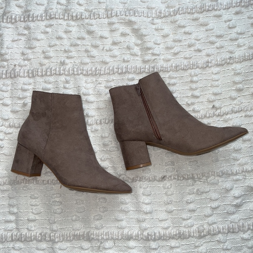 New heeled boots